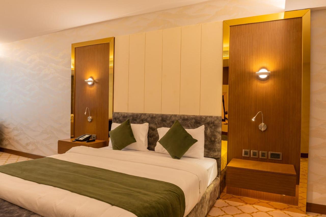 Royal Crown Hotel Maskat Zewnętrze zdjęcie