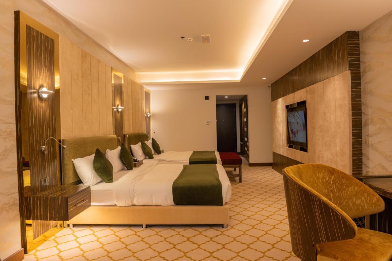 Royal Crown Hotel Maskat Zewnętrze zdjęcie